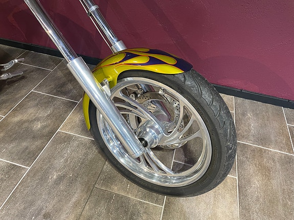 Harley-Davidson Calles Chopper 124cui 4 of 5