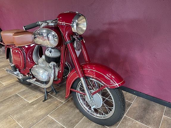 353 250cc Restaurert 4 of 5