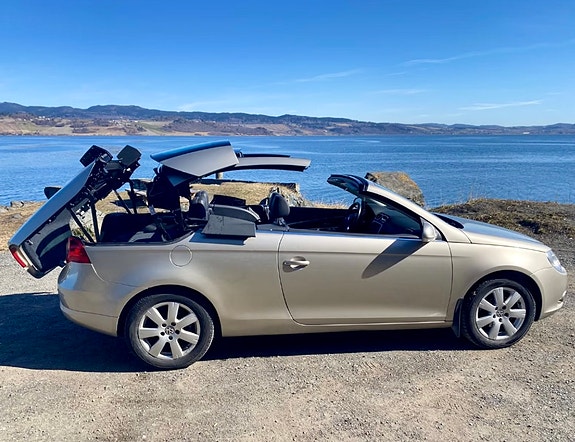 Volkswagen Eos 8 of 14