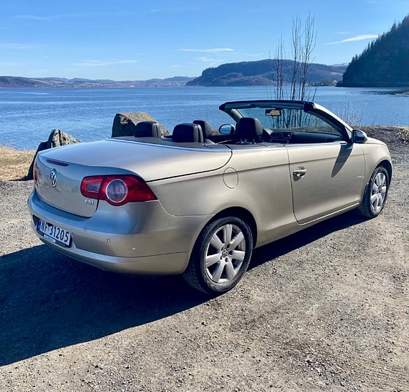 Volkswagen Eos 10 of 14