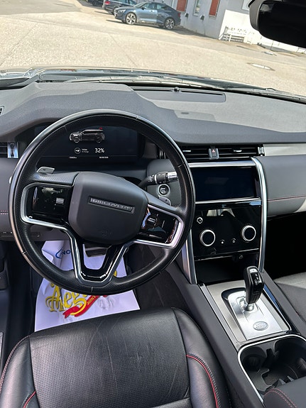 Land Rover Discovery Sport 18 of 20