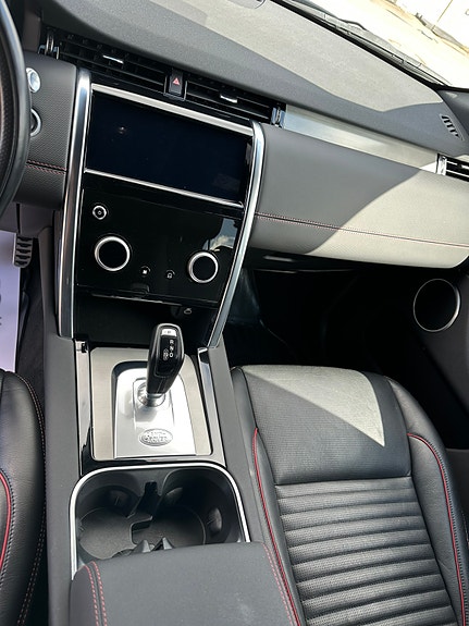 Land Rover Discovery Sport 17 of 20