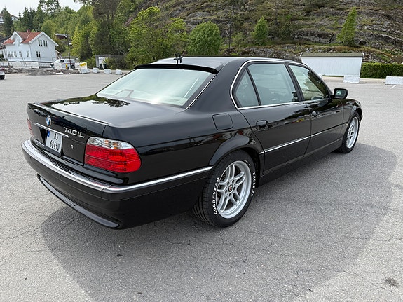 BMW 740Il 2000 photo 4