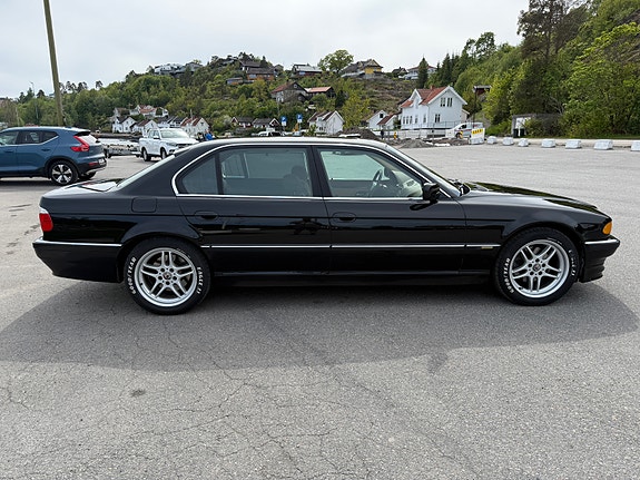 BMW 740Il 2000 photo 3
