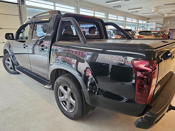 Isuzu D-max 3 of 5