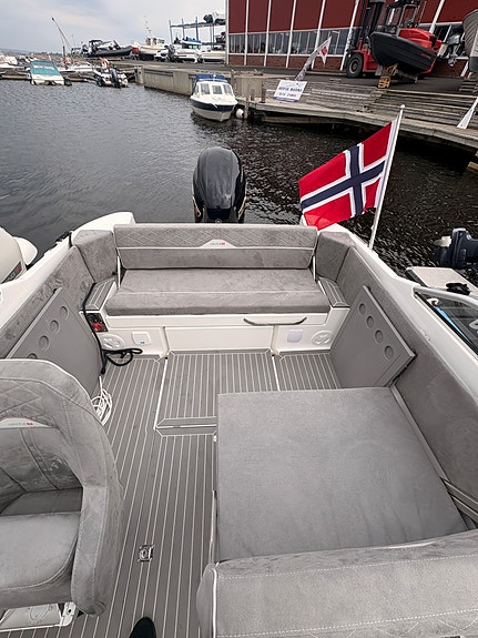 Ibiza 640 Touring 2025 med Yamaha 150 V-Max – Demobåt med mye utstyr! 11 of 14