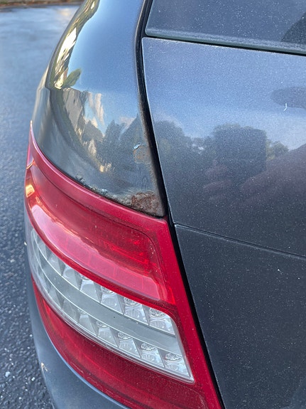 Mercedes-Benz C200 12 of 12