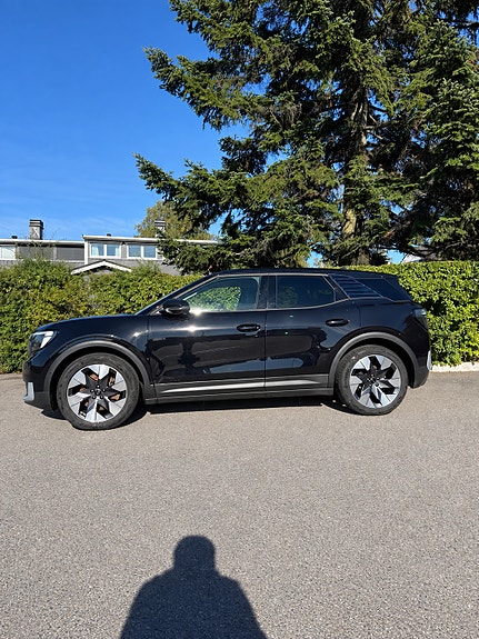Ford Explorer 6 of 9