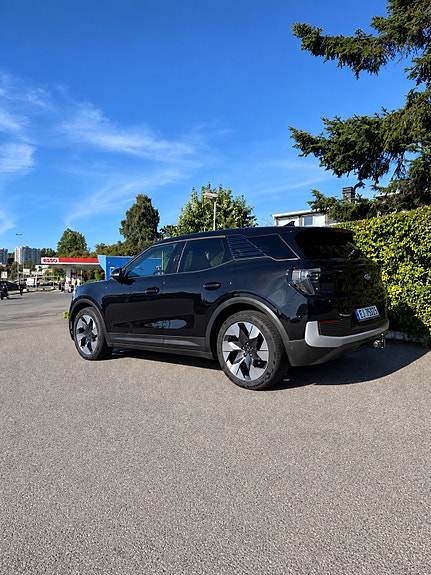 Ford Explorer 5 of 9