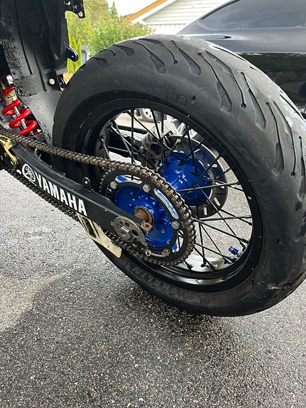 Yamaha DT 125 6 of 12