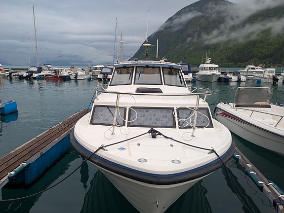 Saga 25 CC.HT.Nyoverhalt motor Volvo Penta 31 P Se bilde av hva som er gjort 5 of 5