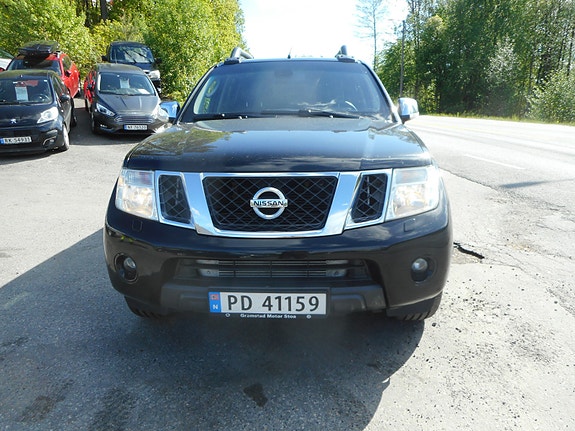 Nissan Navara 3 of 5