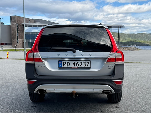 Volvo XC70 6 of 19