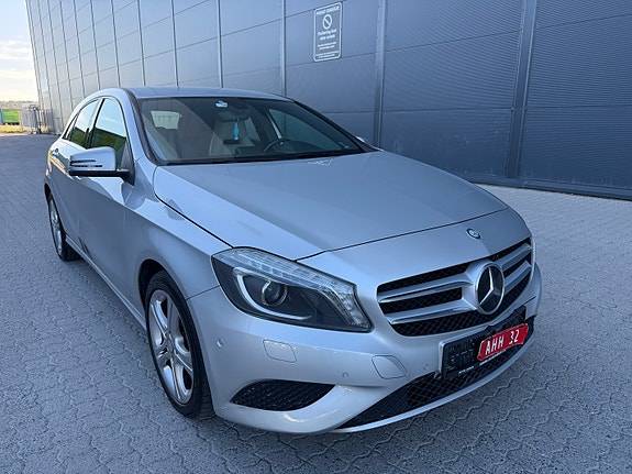 Mercedes-Benz A-Klasse 3 of 5