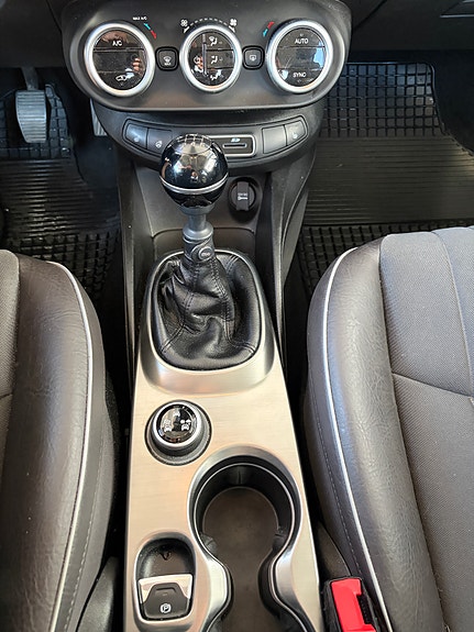 Fiat 500X 17 of 20