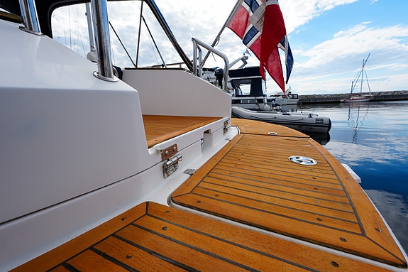 Godt kjøp! Velholdt Nimbus 300R. Volvo Penta D6-350. Ny kalesje. Bør sees! 24 of 30