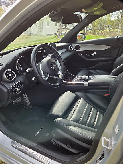 Mercedes-Benz C180 5 of 5