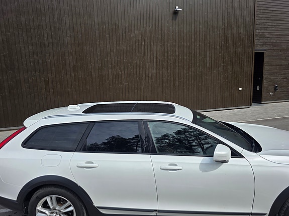 Volvo V90 Cross Country 5 of 5