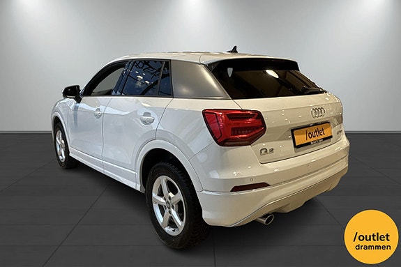 Audi Q2 2 of 22