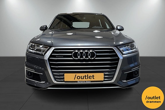 Audi Q7 3 of 24