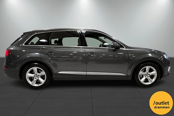 Audi Q7 9 of 24