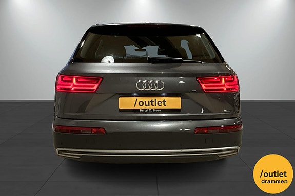Audi Q7 6 of 24