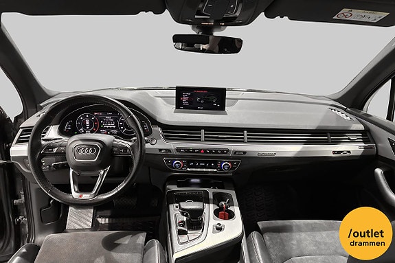 Audi Q7 14 of 24