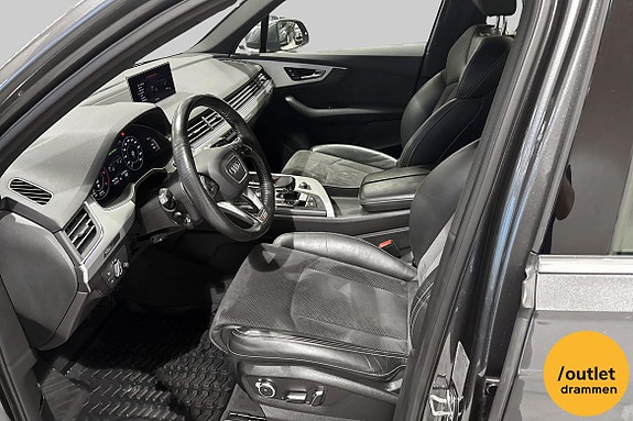Audi Q7 12 of 24
