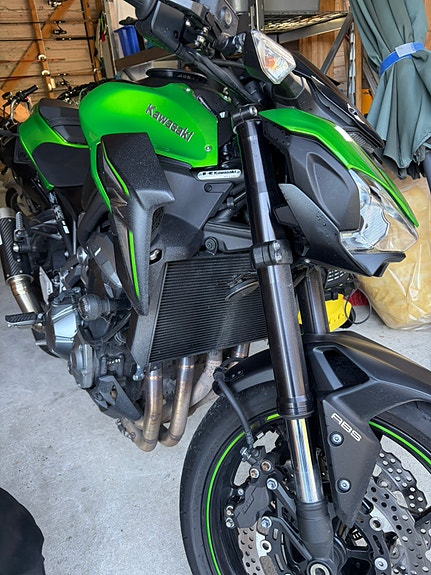 Kawasaki Z 900 6 of 10