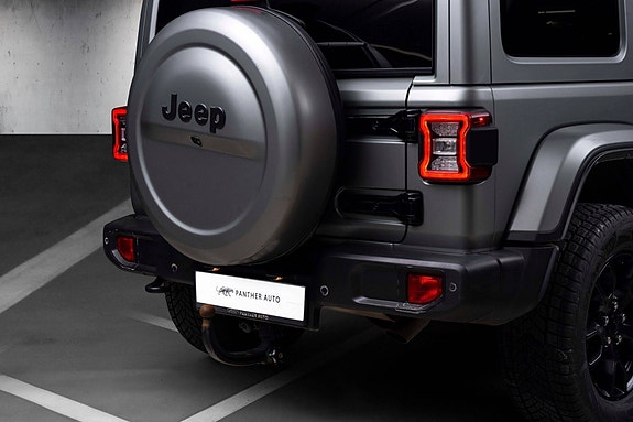 Jeep Wrangler 4 of 24