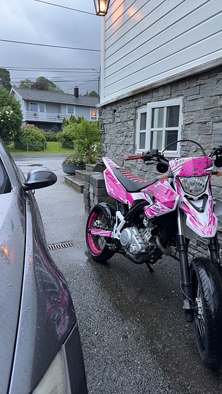 Yamaha WR 125 X 7 of 12