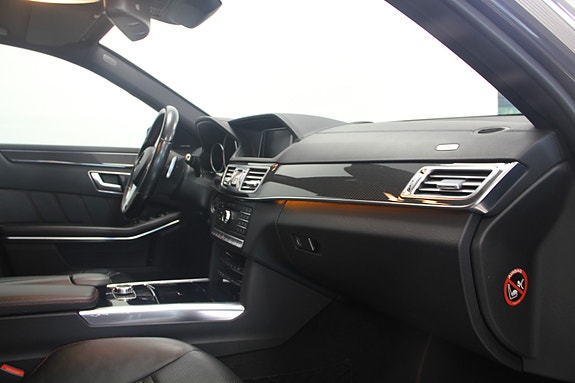 Mercedes-Benz E-Klasse 20 of 30