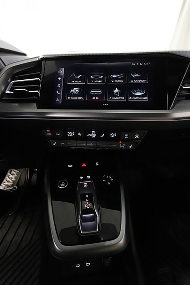 Audi Q4 e-tron 26 of 30