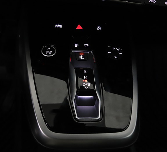 Audi Q4 e-tron 29 of 30