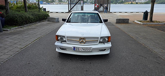 Mercedes-Benz 500 SEC 17 of 27