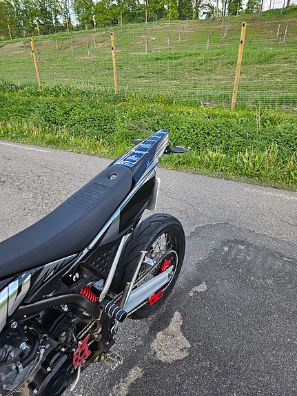 Fantic XMF 125 9 of 15