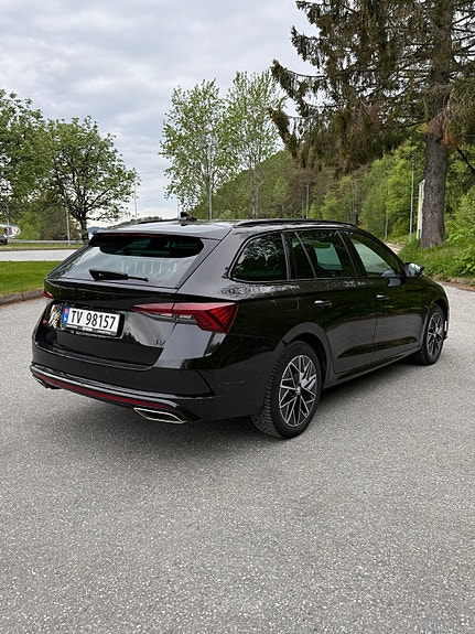 Skoda Octavia RS 3 of 5