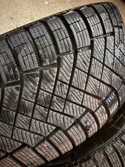Mercedes-Benz C200 15 of 15