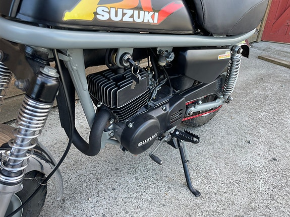 Suzuki PV 50 4 of 15