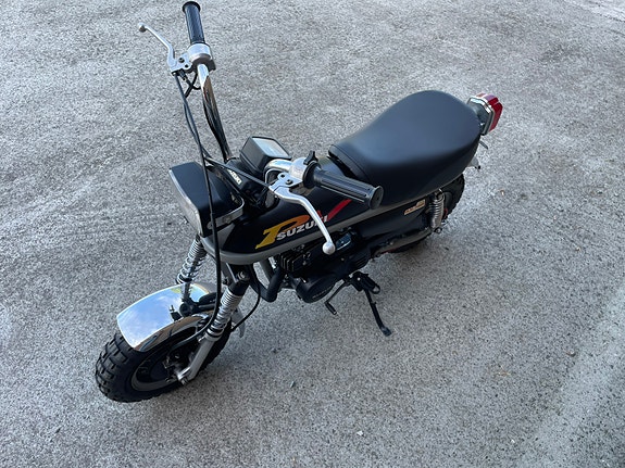 Suzuki PV 50 9 of 15