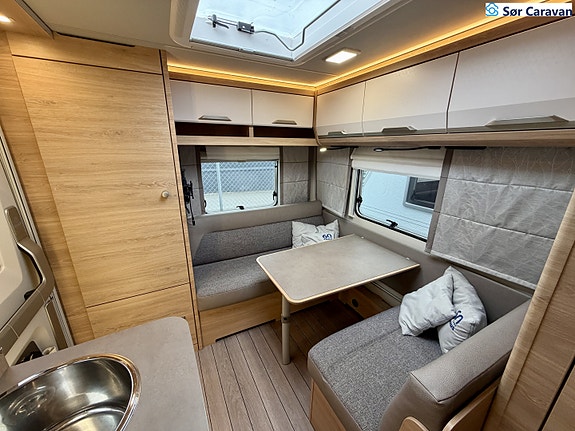 Knaus Sudwind 420 QD m/Stort kjøleskap / Stekeovn 15 of 22