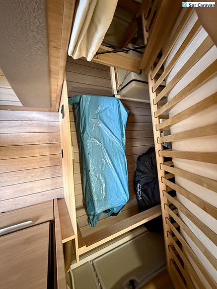 Knaus Sudwind 420 QD m/Stort kjøleskap / Stekeovn 20 of 22