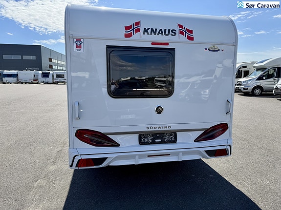 Knaus Sudwind 420 QD m/Stort kjøleskap / Stekeovn 3 of 22