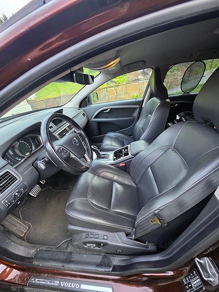 Volvo XC70 14 of 17