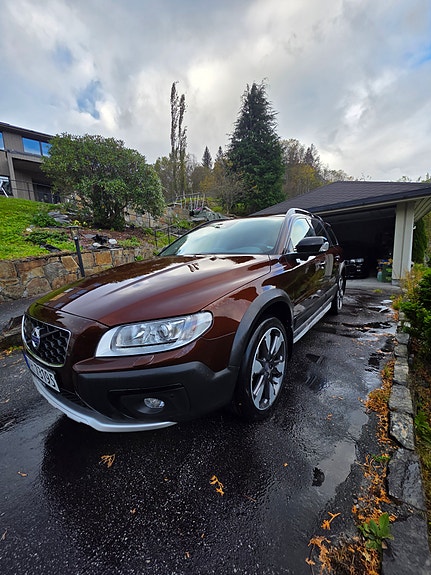 Volvo XC70 13 of 17