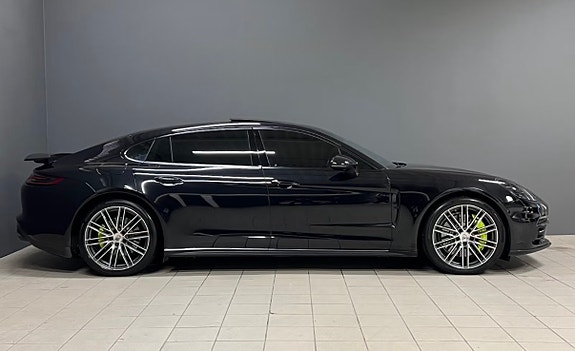 Porsche Panamera 5 of 30