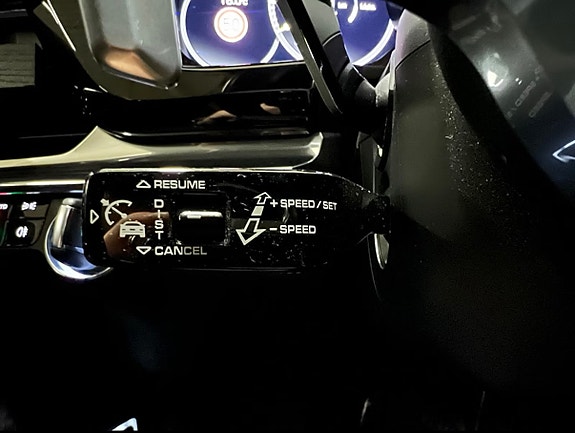 Porsche Panamera 24 of 30