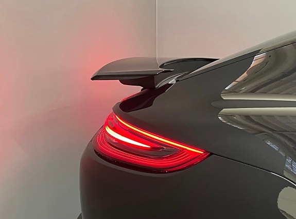 Porsche Panamera 6 of 30