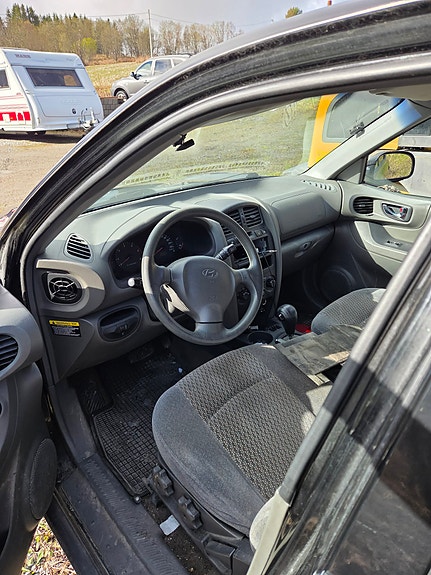 Hyundai Santa Fe 2 of 5