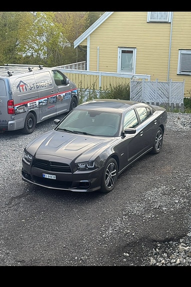 Dodge Charger 9 of 9